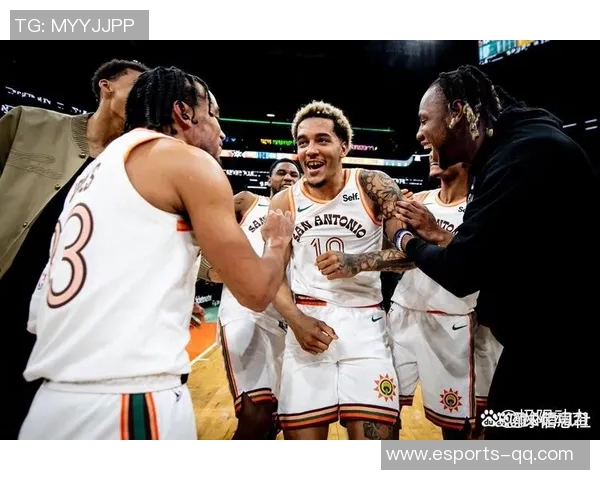 NBA赛事回顾魔术遭黄蜂逆袭勇士战胜雄鹿雷霆轻松击败奇才马刺压制热火